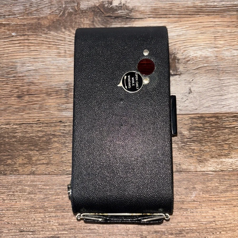 1930's KODAK JUNIOR SIX-20 Series II Folding Camera + Box